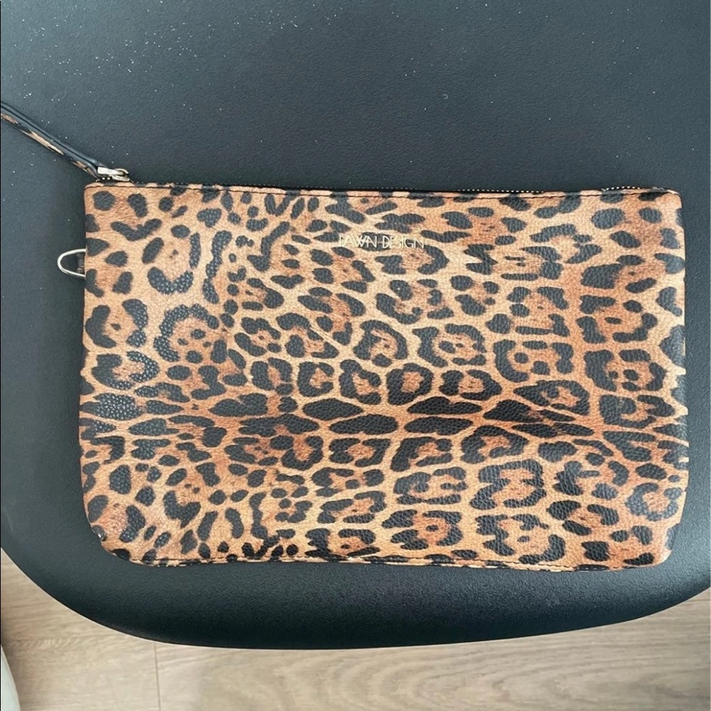 Fawn diaper holder